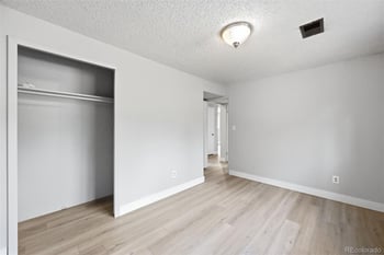 4361 Dixon Dr, Westminster, CO 80031