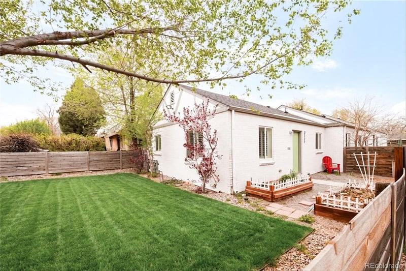 3127 Saint Paul St, Denver, CO 80205