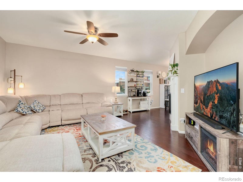 2198 Steppe Dr, Longmont, CO 80504