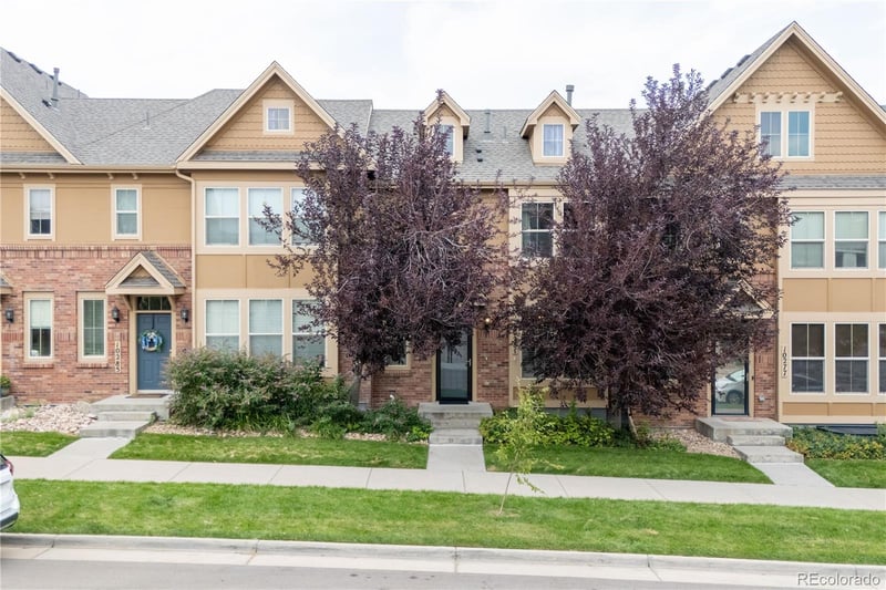 10281 Bellwether Ln, Lone Tree, CO 80124