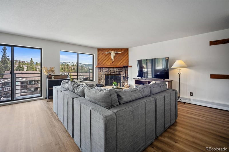 9876 Ryan Gulch Rd #206, Silverthorne, CO 80498