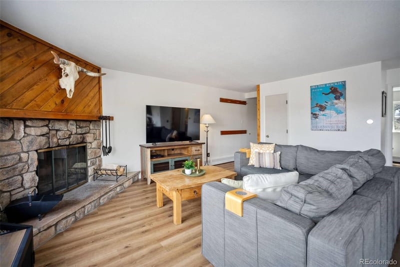 9876 Ryan Gulch Rd #206, Silverthorne, CO 80498