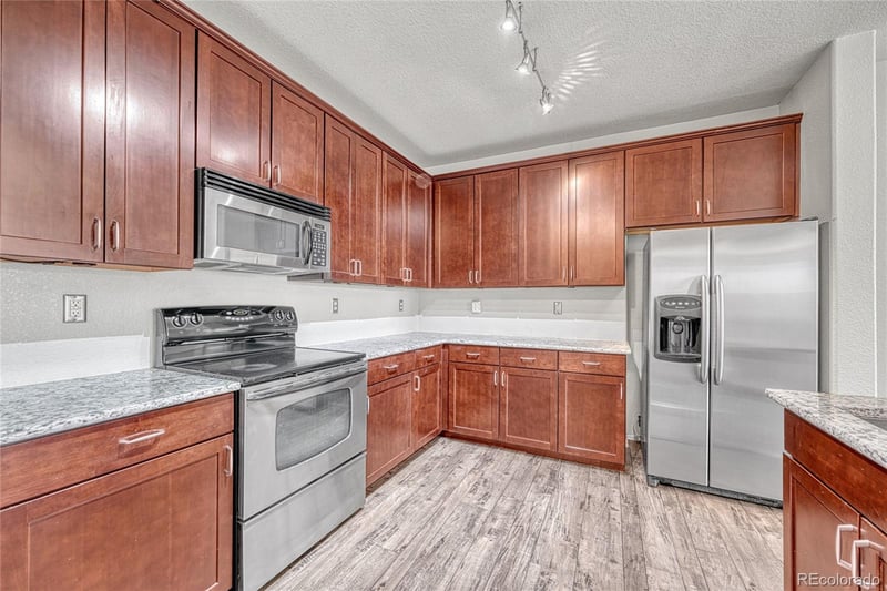 15540 Canyon Gulch Ln #210, Englewood, CO 80112