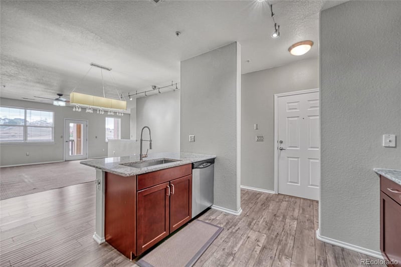 15540 Canyon Gulch Ln #210, Englewood, CO 80112