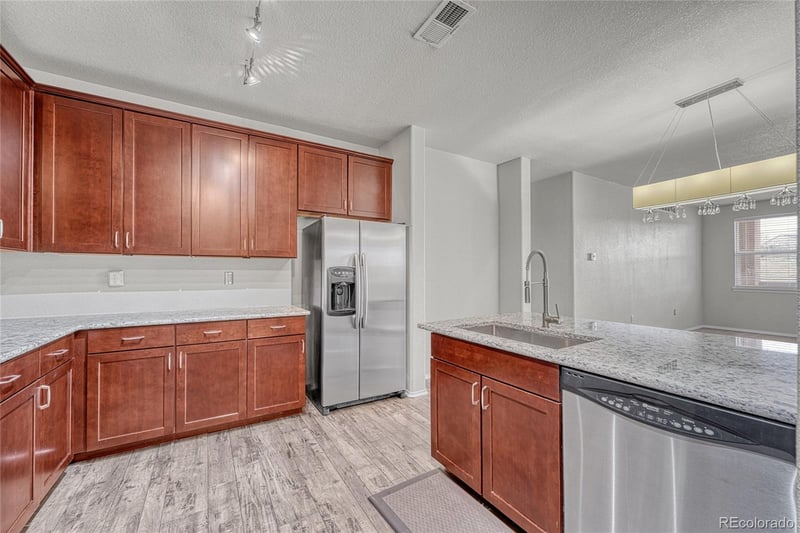 15540 Canyon Gulch Ln #210, Englewood, CO 80112