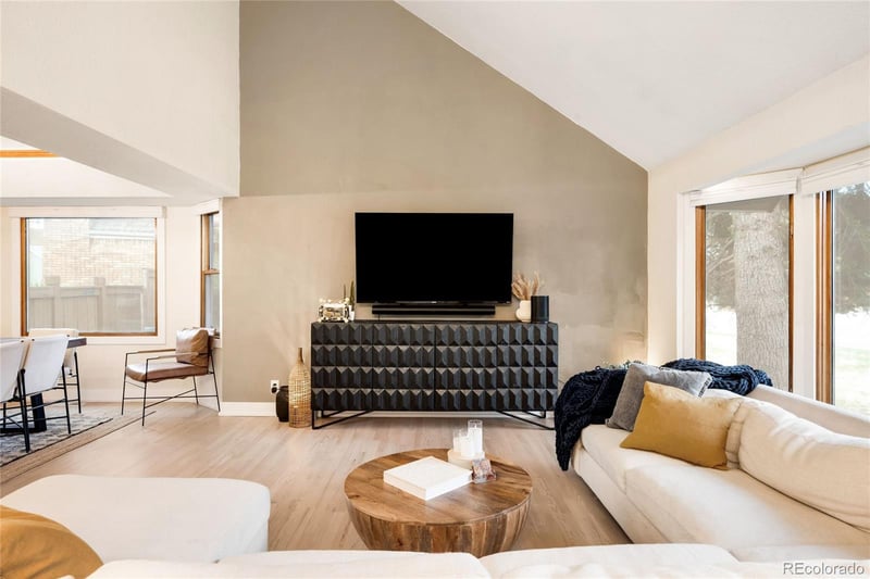 5757 Laredo Ct, Centennial, CO 80015