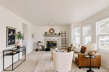 17457 Grand Dr, Aurora, CO 80015