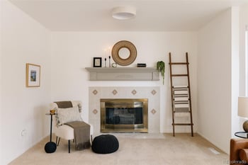 17457 Grand Dr, Aurora, CO 80015