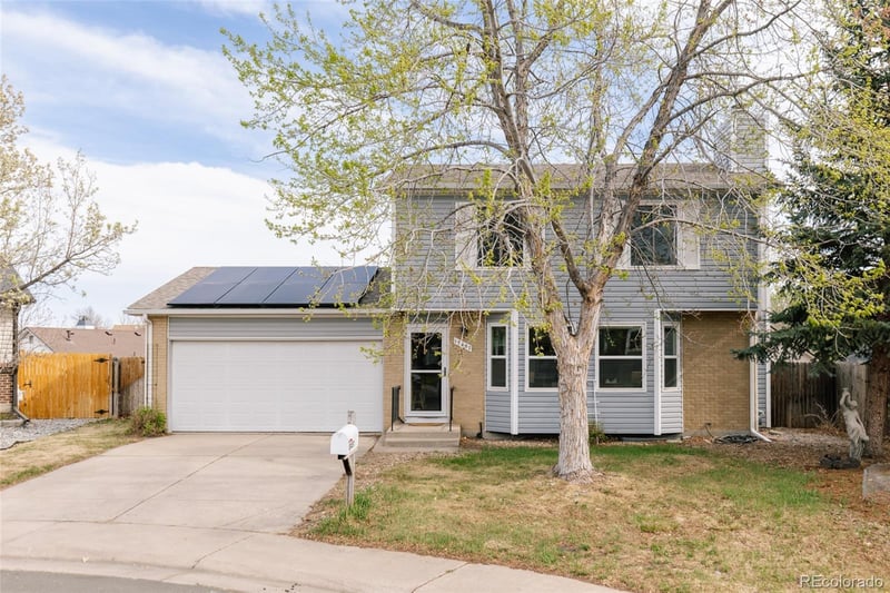 17457 Grand Dr, Aurora, CO 80015