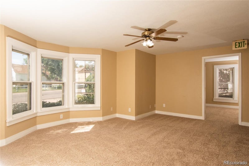 325 Kiowa Ave, Elizabeth, CO 80107