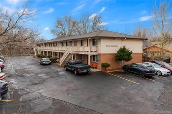 10542 63rd Pl, Arvada, CO 80004