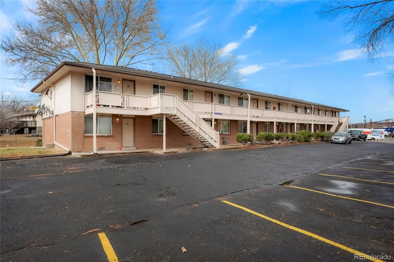 10542 63rd Pl, Arvada, CO 80004