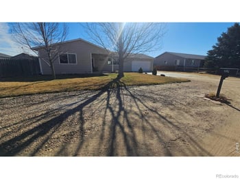 511 Rose St, Hillrose, CO 80733
