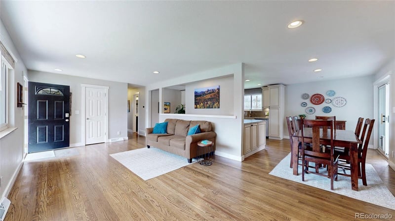 389 Caley Dr, Littleton, CO 80120