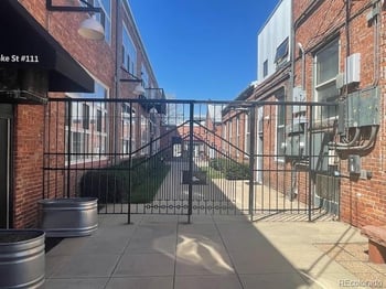 3309 Blake St #209, Denver, CO 80205