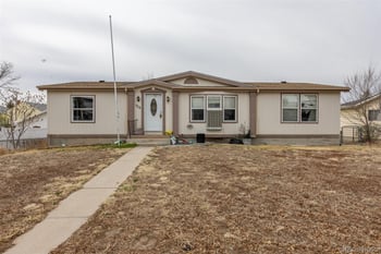 114 6th St, Hugo, CO 80821