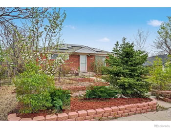 10710 Larry Dr, Northglenn, CO 80233