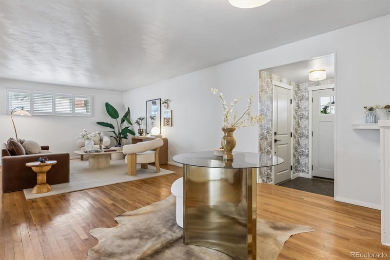 5929 Steele St, Centennial, CO 80121