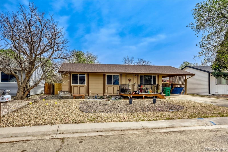 910 Dogwood Ave, Fort Lupton, CO 80621