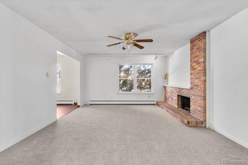 1685 Kenton Way, Aurora, CO 80012