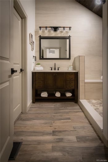 3060 55th Pl, Denver, CO 80221