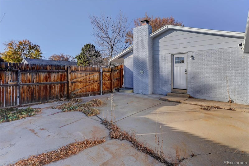 8068 Grace Ct, Denver, CO 80221