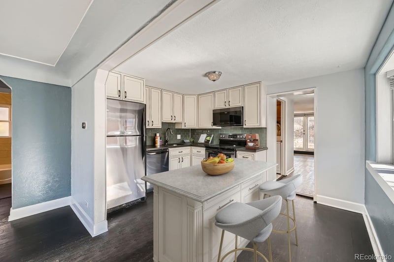 3348 Corona St, Englewood, CO 80113