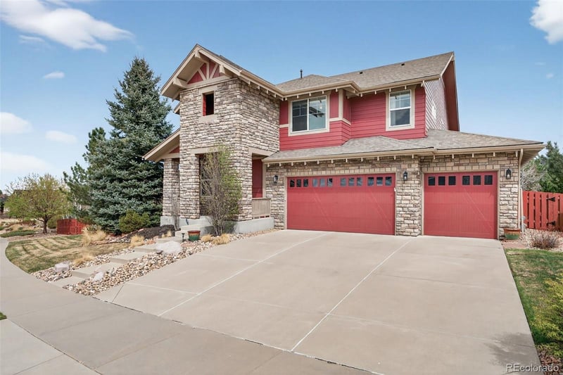 26121 Orchard Dr, Aurora, CO 80016