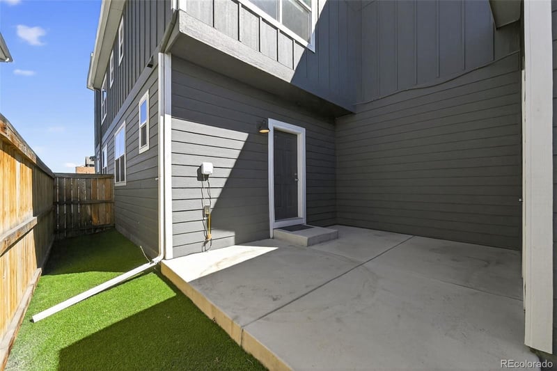 885 Great Plains Ave, Berthoud, CO 80513