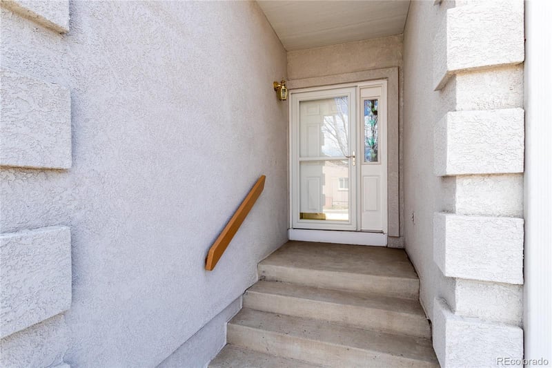 1676 Pinon Glen Cir, Colorado Springs, CO 80919