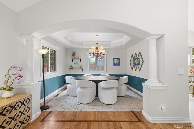 10 Glenridge Dr, Littleton, CO 80123