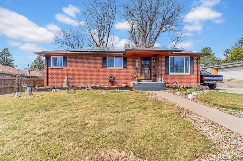 6115 Garrison St, Arvada, CO 80004