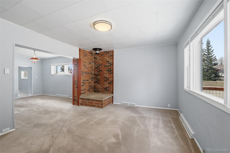 231 W 8th St, Leadville, CO 80461