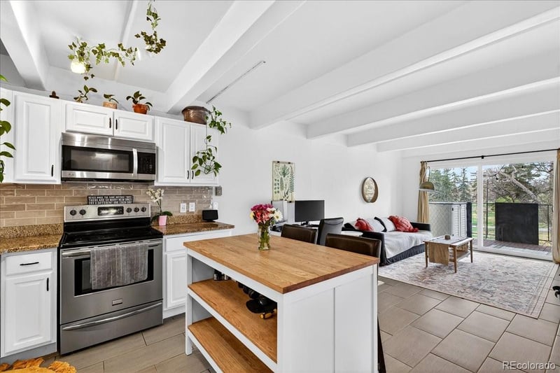 1265 Race St #305, Denver, CO 80206