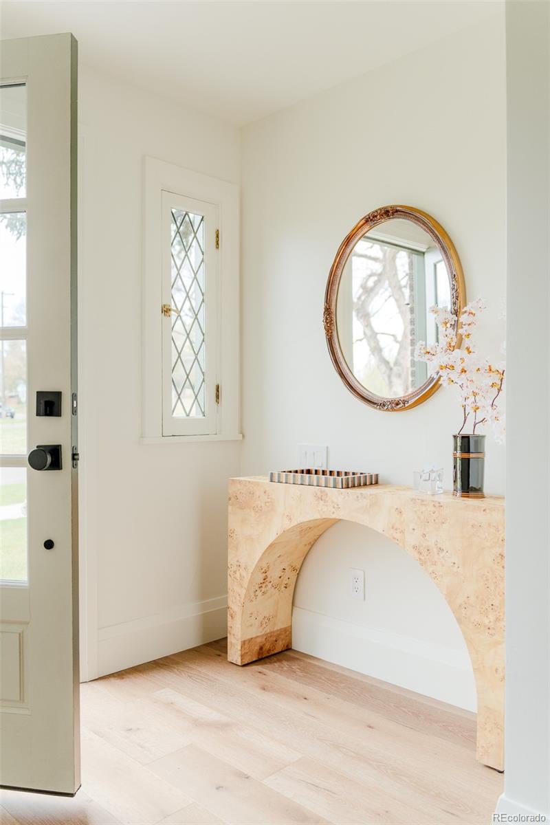 515 Clermont St, Denver, CO 80220