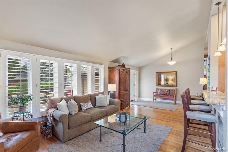 6330 Newport Ct, Centennial, CO 80111