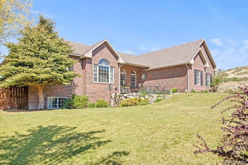 1060 Alta Vista Dr, Craig, CO 81625