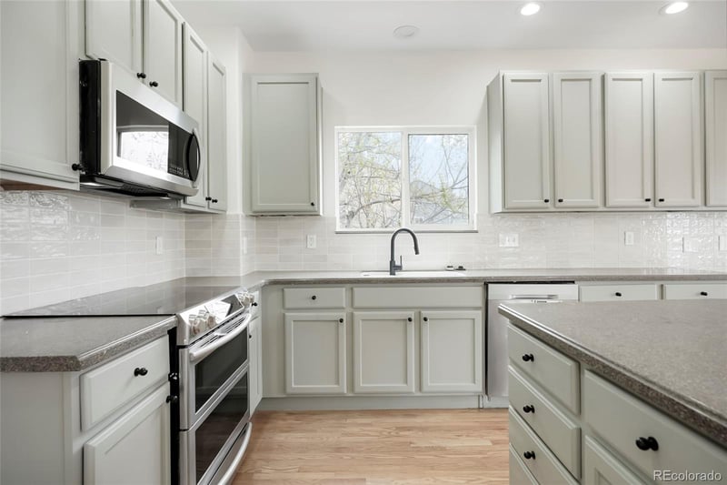 21730 Mercer Pl, Aurora, CO 80018