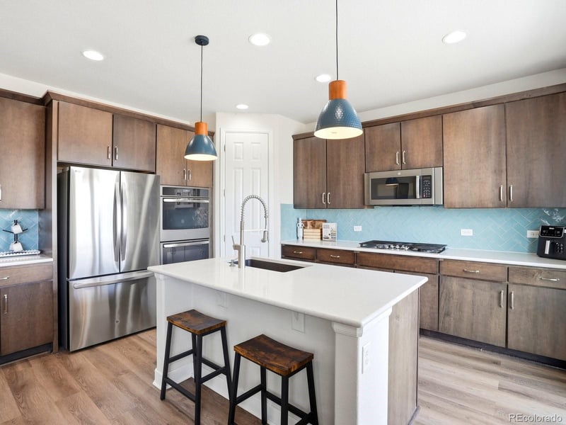 7410 S Old Hammer Way, Aurora, CO 80016