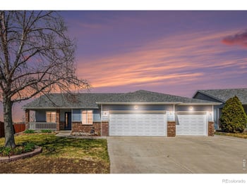 317 Sunset Dr, La Salle, CO 80645