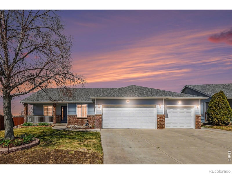 317 Sunset Dr, La Salle, CO 80645