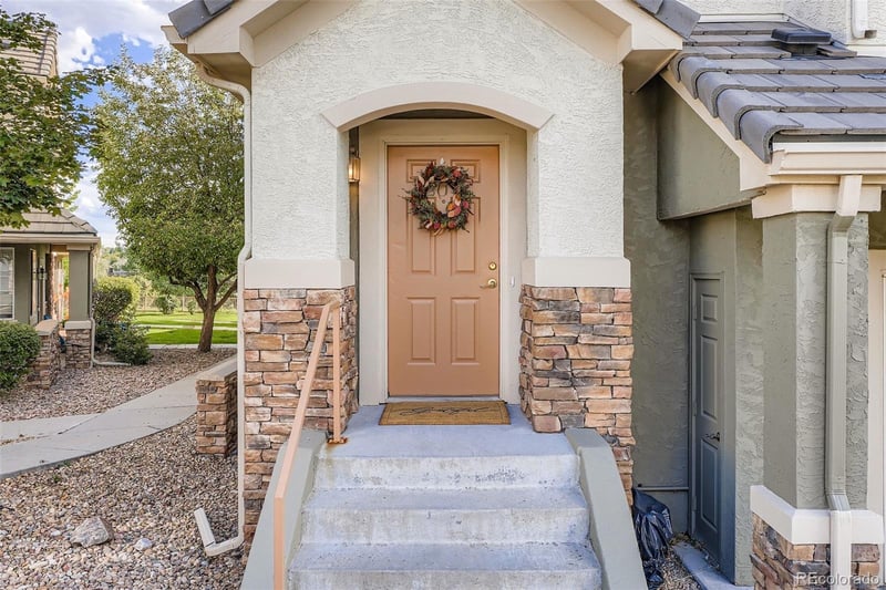 22560 Ontario Dr #204, Aurora, CO 80016