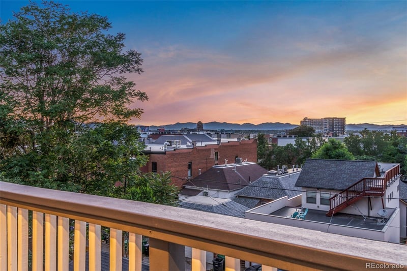 2721 Curtis St, Denver, CO 80205