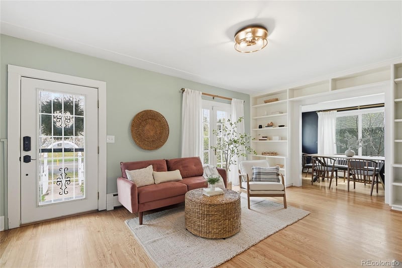 1801 S Downing St, Denver, CO 80210