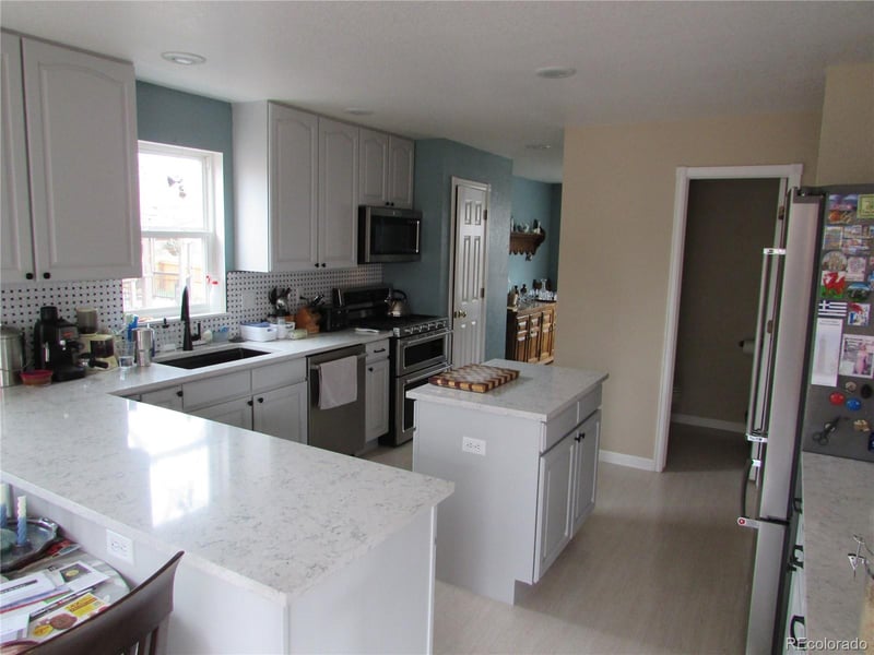 2527 Oswego St, Aurora, CO 80014