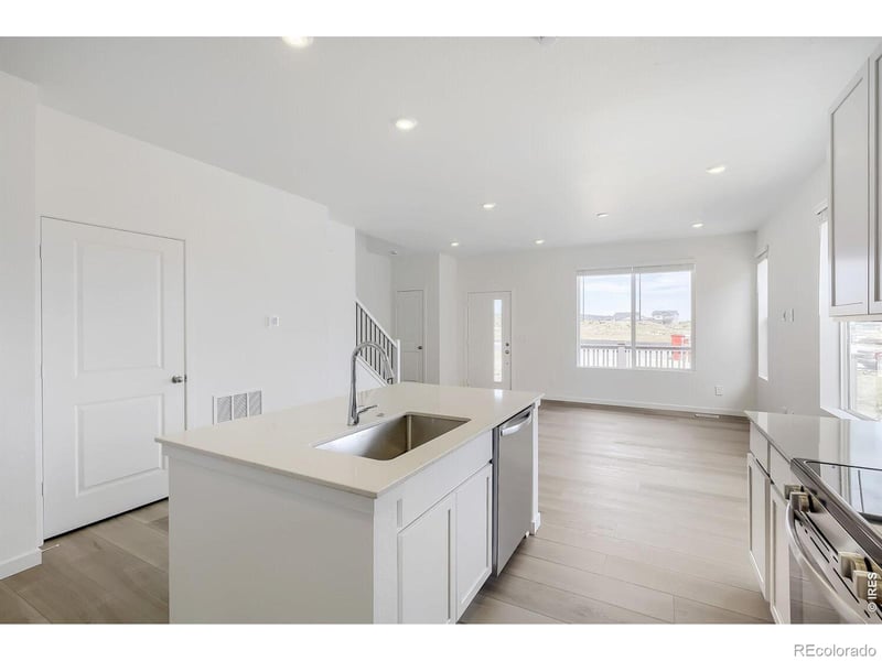 3554 Quincy Bay Pl, Loveland, CO 80538