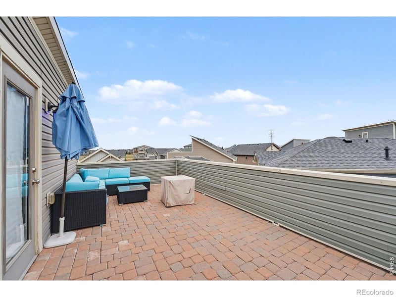 26288 Maple Dr, Aurora, CO 80018