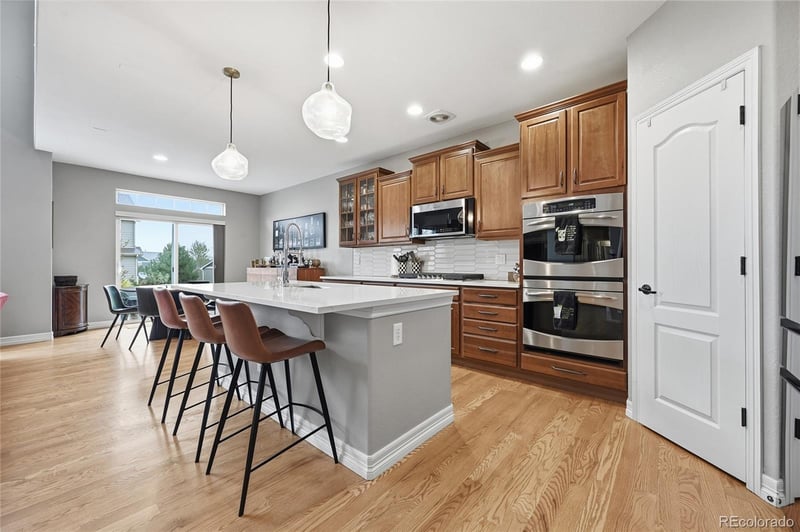 6000 Little River Way, Aurora, CO 80016