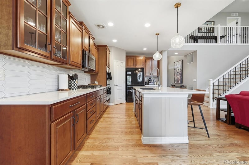 6000 Little River Way, Aurora, CO 80016