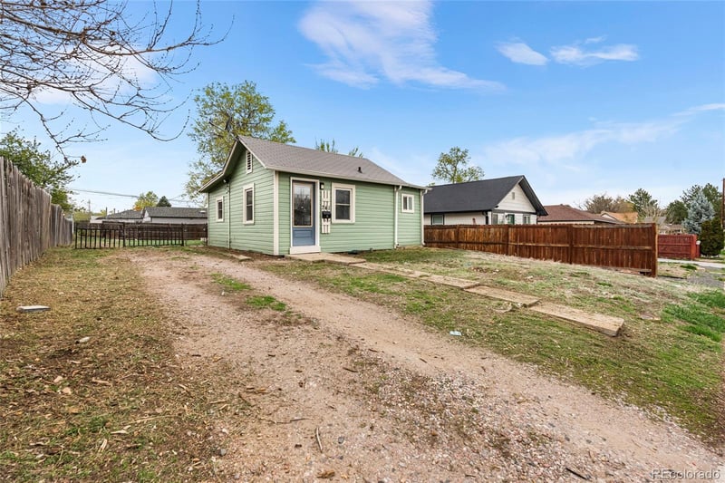 741 Quitman St, Denver, CO 80204